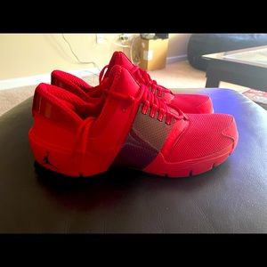 Jordan Alpha Trunner